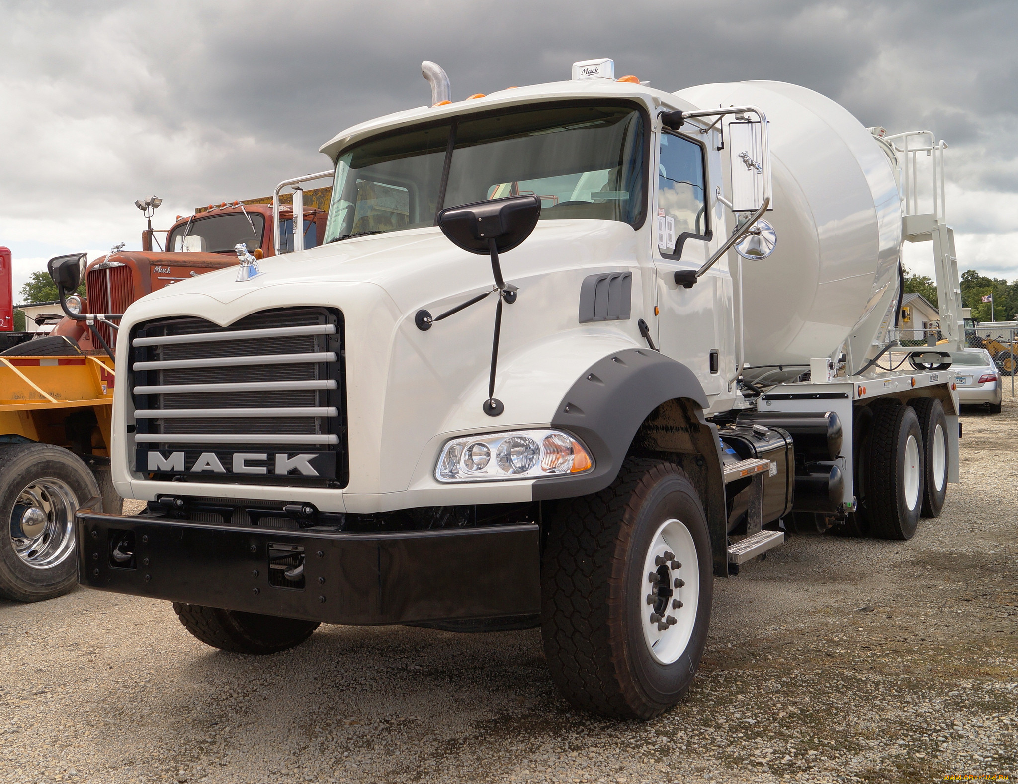 mack truck with mcneilus mixer, , mack, trucks, , , inc, 